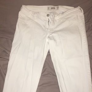 White Hollister Super Skinny Jeans